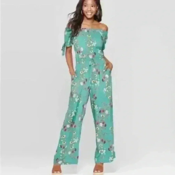 jumpsuit  - Picture 1 of 11